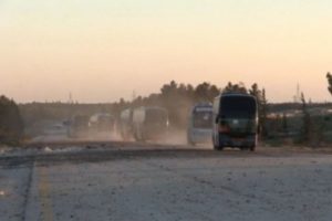 Doğu Guta'dan El Bab'a zorunlu g&ouml;&ccedil; s&uuml;r&uuml;yor