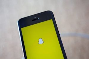 Snapchat, Giphy entegrasyonunu yeniden devreye soktu