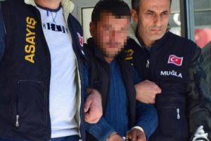 Kız &ccedil;ocuğunu ka&ccedil;ırmaya kalkışan sapık yakalandı!