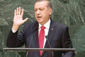 Erdoğan'dan sert &ccedil;ıkış: Arkamdan iş &ccedil;eviriyorlar