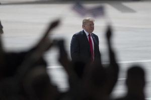 Trump ABD askerlerinin 6 ay i&ccedil;inde Suriye'den d&ouml;nmesini istiyor!
