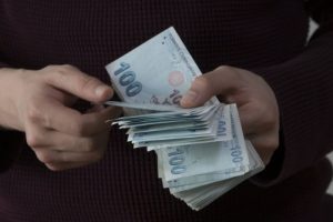 1 milyon taşeron iş&ccedil;isi zam bekliyor