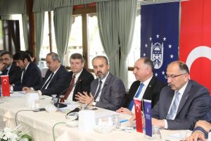 Bursa'da Başkan Aktaş Orhangazi'de muhtarları dinledi
