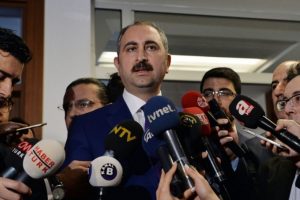 Adalet Bakanı G&uuml;l 'Celse Uygulaması'nı başlattı