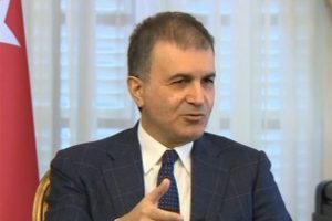 &Ccedil;elik: Bir AB Bakanı Ege'de sıcak &ccedil;atışma c&uuml;mlesi kuruyorsa...