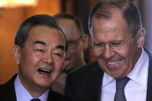 Lavrov'dan 'n&uuml;kleer anlaşma' a&ccedil;ıklaması