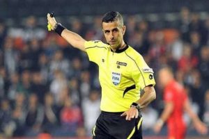 Bursaspor - Kasımpaşa ma&ccedil;ının hakemi belli oldu