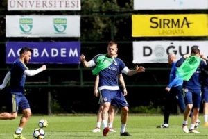 Fenerbah&ccedil;e, Osmanlıspor ma&ccedil;ına hazırlanıyor