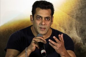 Bollywood yıldızı Salman Khan'a hapis cezası