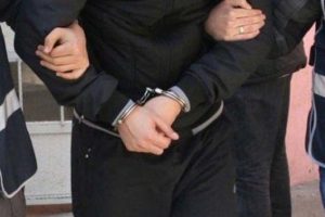 Cezaevi firarileri, bu kez de Emniyet M&uuml;d&uuml;rl&uuml;ğ&uuml;'nden ka&ccedil;tı