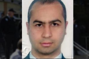 Eskişehir'de 4 kişiyi &ouml;ld&uuml;ren cani 23 el ateş etmiş!