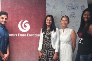 ABD'li &ouml;ğrencilerden YEE'nin T&uuml;rk&ccedil;e Yaz Okuluna yoğun talep
