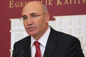 CHP'li Tanal: N&uuml;fus c&uuml;zdanlarındaki din hanesinden İslam'ı AKP kaldırdı