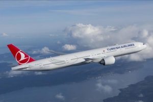 Havayolu yolcu sayısı 3 ayda 43 milyonu ge&ccedil;ti