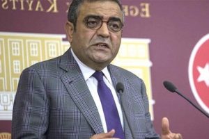 CHP'li Tanrıkulu hastaneye kaldırıldı