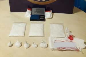 Bursa'da uyuşturucu operasyonunda 3 tutuklama