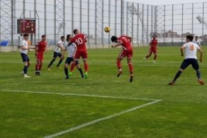 Başakşehir ile Yeni Malatyaspor'un gen&ccedil;leri yenişemedi