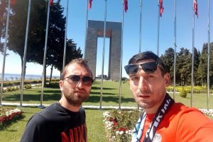 Bursa'da şehitler i&ccedil;in &Ccedil;anakkale'ye y&uuml;r&uuml;d&uuml;ler