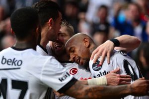 Kartal gol oldu yağdı