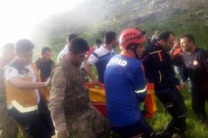 Av t&uuml;feğiyle yaralanan &ccedil;ocuk i&ccedil;in seferber oldular