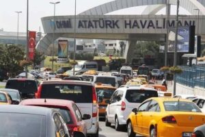 İTO se&ccedil;imleri Atat&uuml;rk Havalimanı yollarını kilitledi
