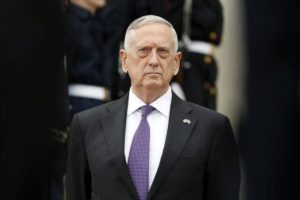Trump'tan sonra Mattis de seyahatlerini erteledi