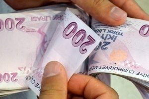 T&uuml;rk lirasına bir darbe de Rusya'dan
