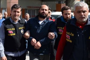 Katliamın yaşandığı &Uuml;niversitenin Rekt&ouml;r&uuml; istifa etti!