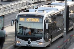 Metrob&uuml;ste taciz davasında 7 yıl 6 ay hapis!