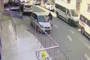 İstanbul'un g&ouml;beğinde sır infaz! Kurşun yağdırdılar