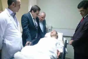 Bursa Valisi K&uuml;&ccedil;&uuml;k'ten yaralı &ouml;ğretmenlere ziyaret