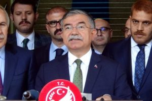 Bakan Yılmaz: En b&uuml;y&uuml;k yatırımı &ouml;ğretmene yaptık