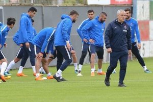 Trabzonspor, Osmanlıspor ma&ccedil;ının hazırlıklarını s&uuml;rd&uuml;rd&uuml;