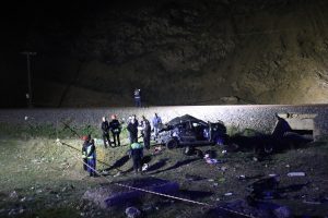 Erzurum'da otomobil şarampole devrildi: 3 ölü, 1 yaralı