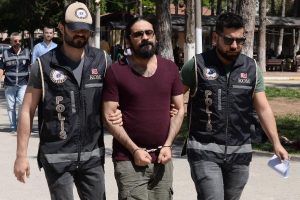 'Çukurova Eyalet Talebe Mesulü' 3 FETÖ'cü tutuklandı