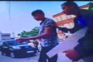 Bursa'da ortaokul öğrencilerinin bıçaklı omuz atma kavgası: 1 yaralı