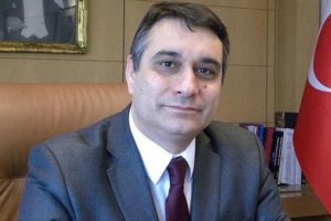 Kotonu B&uuml;y&uuml;kel&ccedil;isi hayatını kaybetti