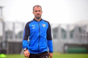 Bursaspor Teknik Direkt&ouml;r&uuml; Er: Oyuncularımız sahada gerekeni yapacaklar