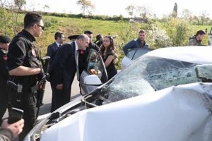 Soylu'nun konvoyu &ouml;n&uuml;nde kaza: Yaralılar var