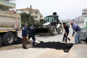 Bursa Mudanya'da bozuk yollar asfaltlandı!