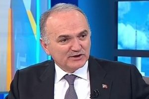 Bakan &Ouml;zl&uuml;'den yerli otomobille ilgili a&ccedil;ıklama