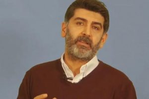 Gazeteci Levent G&uuml;ltekin adaylığını a&ccedil;ıkladı