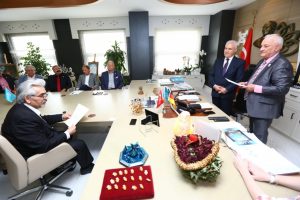 Bursa Nil&uuml;fer'in kardeş kent Hanau ile bağları g&uuml;&ccedil;leniyor