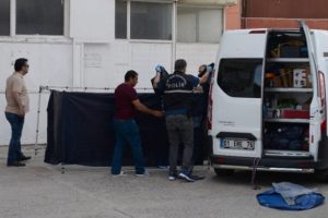 İş g&ouml;remez raporu verilen bipolar hastası intihar etti!