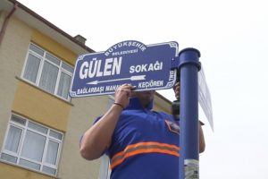 "G&uuml;len" isimli cadde ve sokak tabelaları değiştirildi!