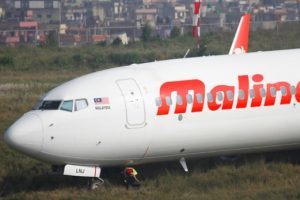 Yolcu u&ccedil;ağı pistten &ccedil;ıktı!