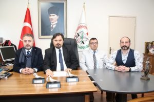 Bursa'da Av. &Ouml;zg&uuml;r Aksoy Şiir &Ouml;d&uuml;lleri sahiplerini buldu