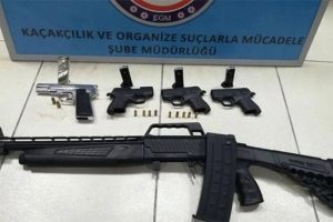 Sosyal medyadan silah satışına g&ouml;zaltı