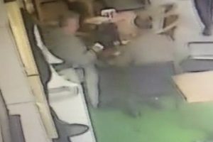 Eski Bakan Ercan Vuralhan'ın &ouml;ld&uuml;r&uuml;lme anı kamerada