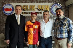 Fatih Terim'den duygulandıran davranış!